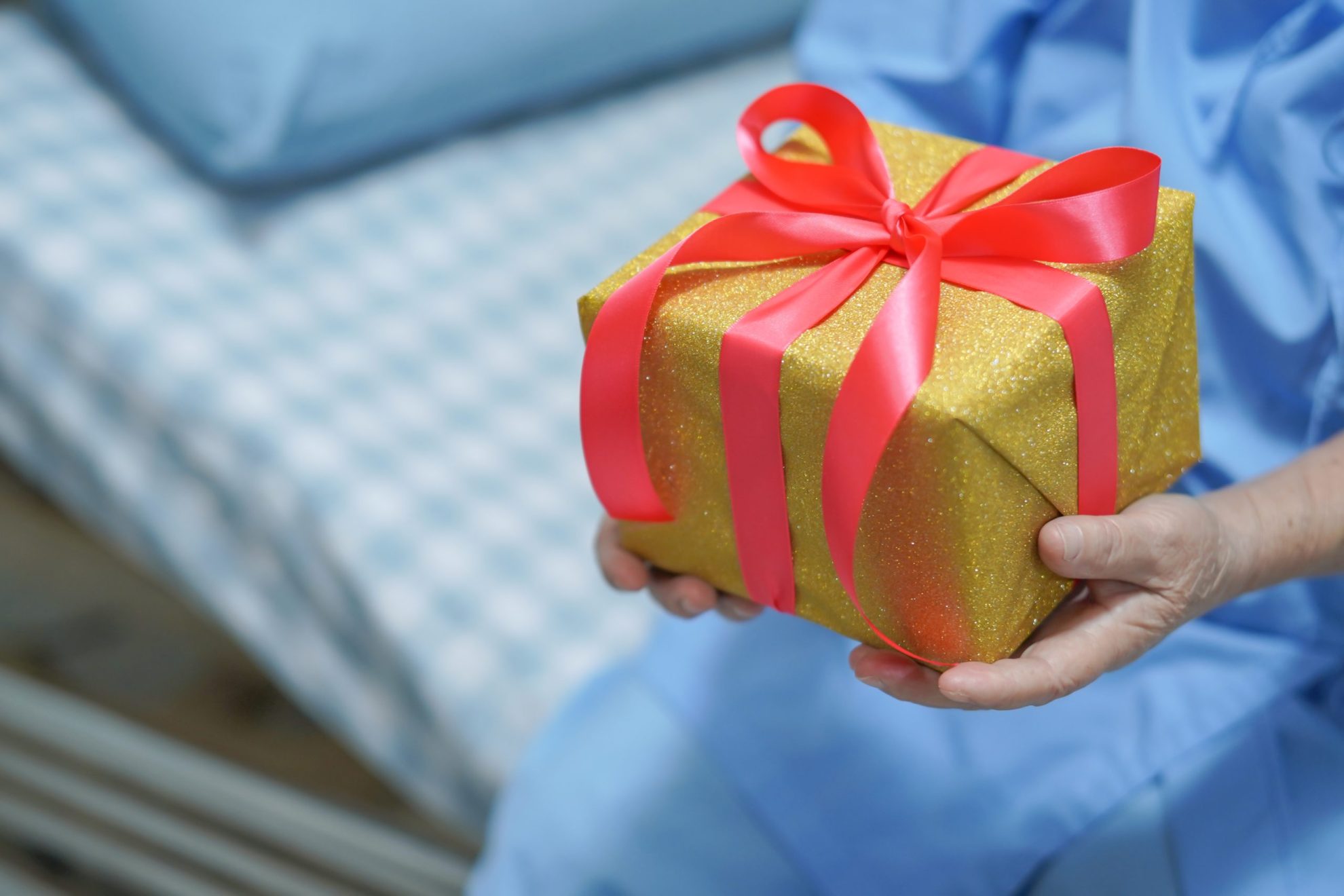 10 Thoughtful Gifts for Hospital Patients That Show You Care