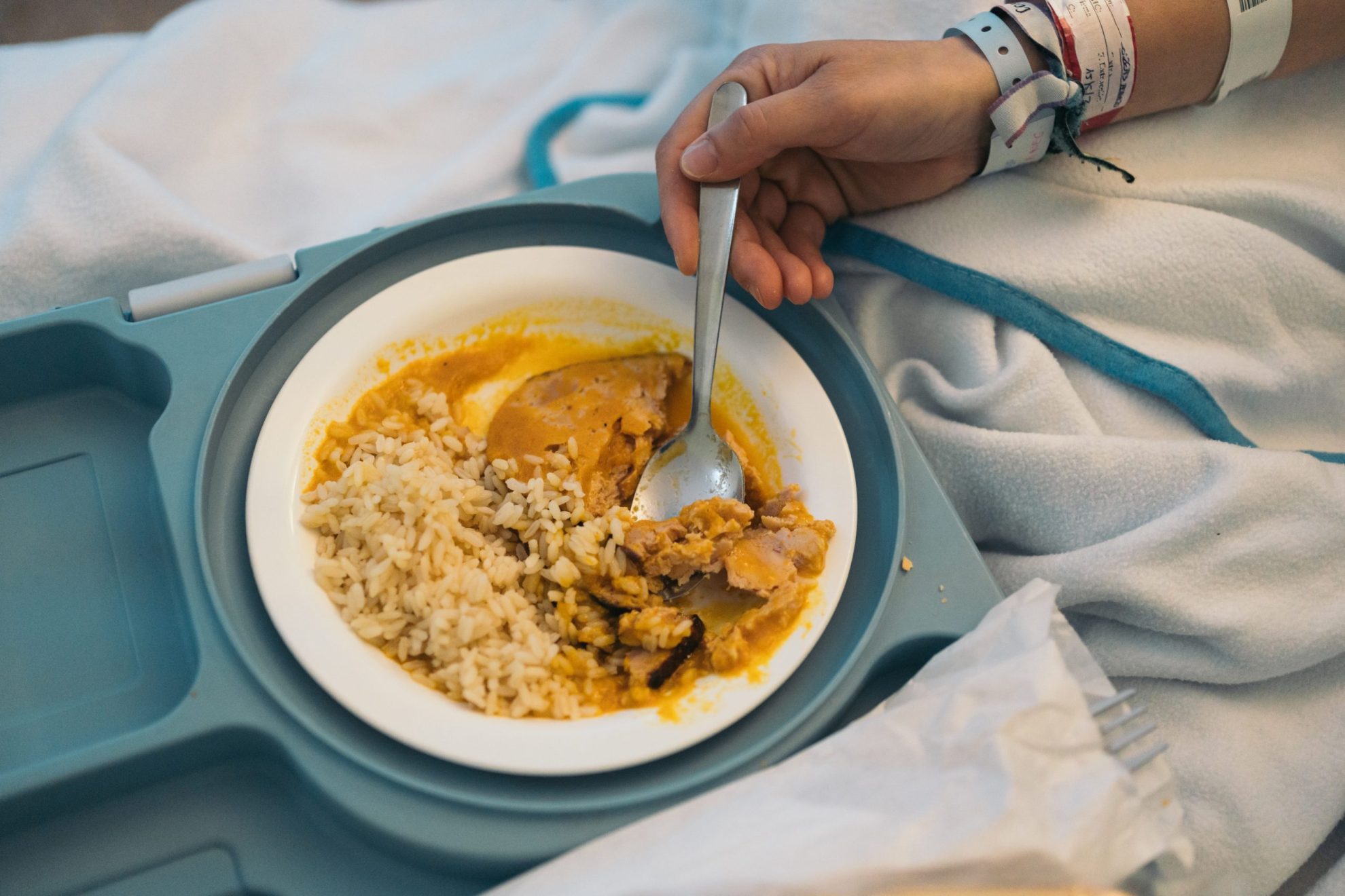 Thoughtful Items to Make Hospital Meals Easy
