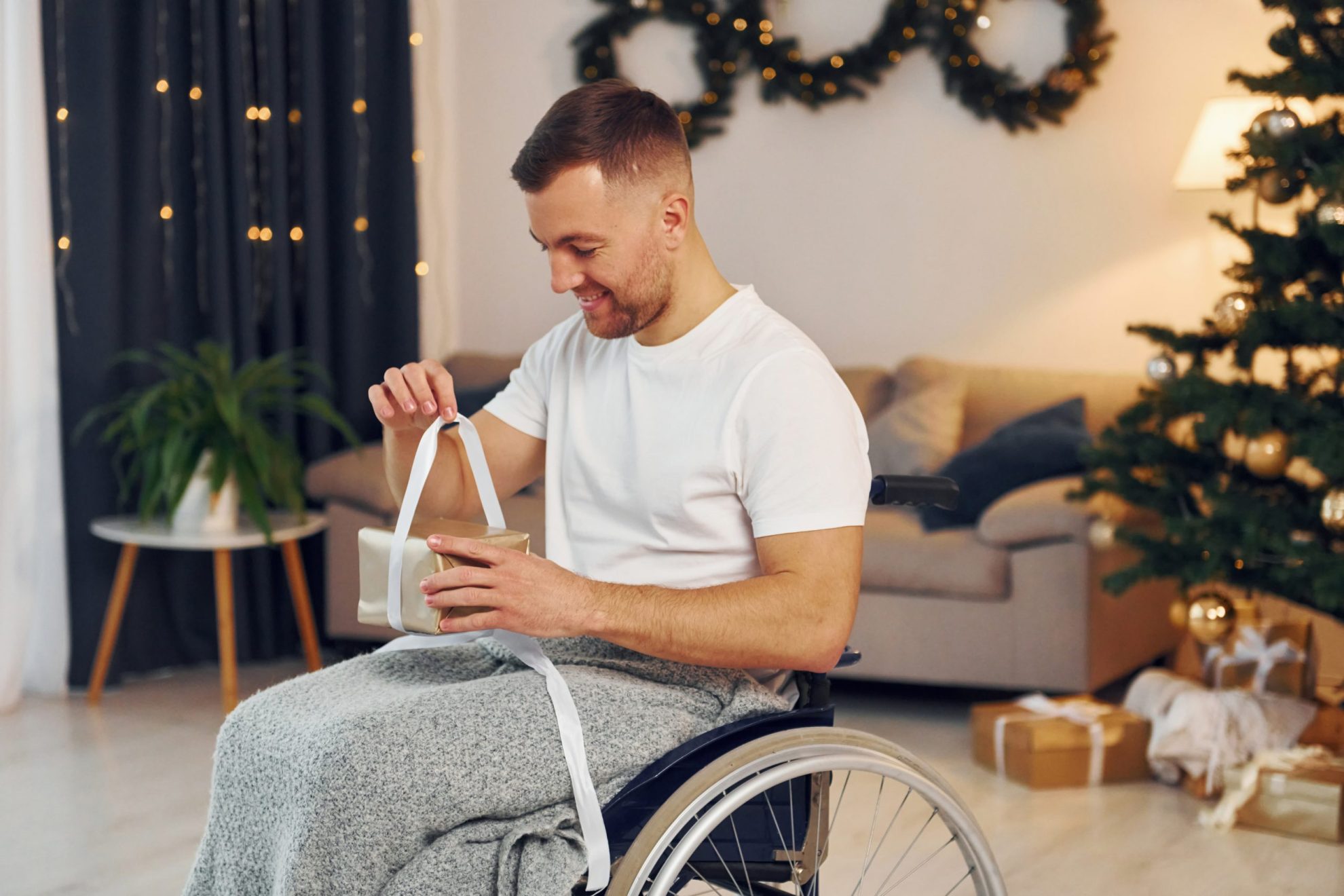 Practical Presents for Seniors with Mobility Challenges